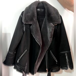 Zara Fur Moto Winter Coat, Size L, Color black.